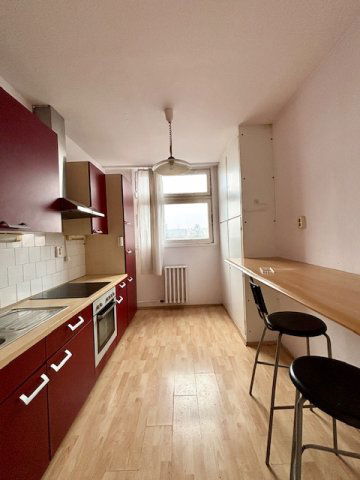 Eladó téglalakás, Szombathelyen 57.5 M Ft, 4 szobás