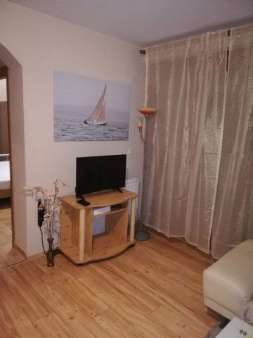 Kiadó téglalakás, albérlet, Debrecenben 370 E Ft / hó, 3 szobás