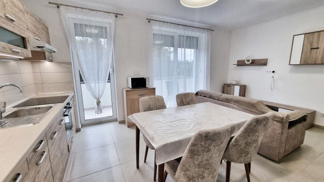 Kiadó téglalakás, albérlet, Nyíregyházán 210 E Ft / hó