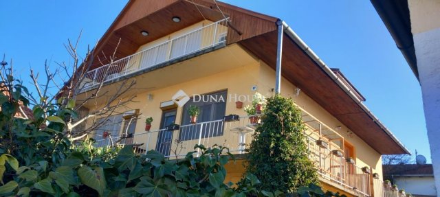 Eladó családi ház, Hévízen 115 M Ft, 4 szobás