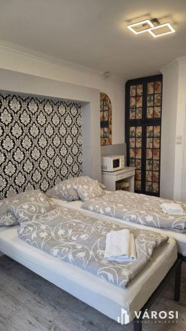 Eladó nyaraló, Debrecenben 225 M Ft, 4 szobás