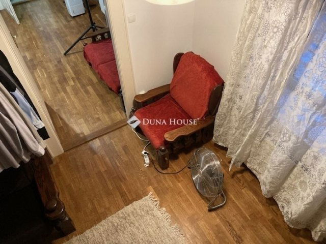 Eladó téglalakás, Budapesten, VII. kerületben 79.9 M Ft