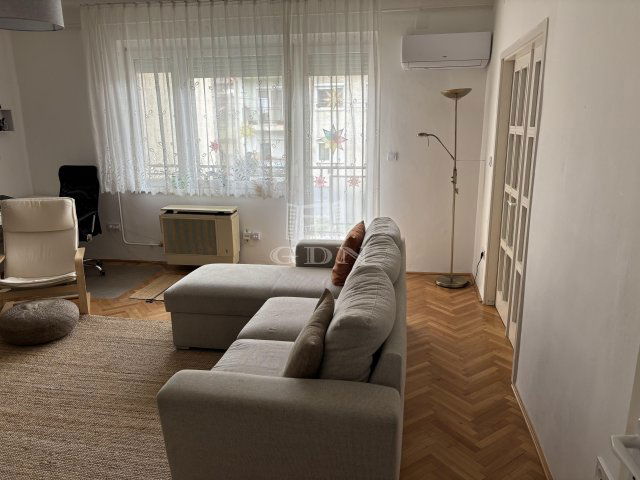 Eladó téglalakás, Vácon 78 M Ft, 3 szobás