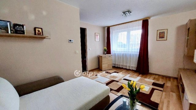 Eladó családi ház, Salgótarjánban 64.9 M Ft, 5 szobás