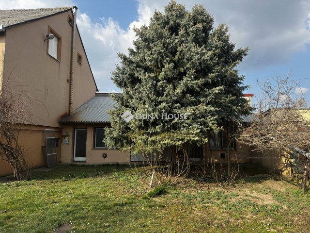 Eladó családi ház, Pellérden, Iskola utcában 64.9 M Ft