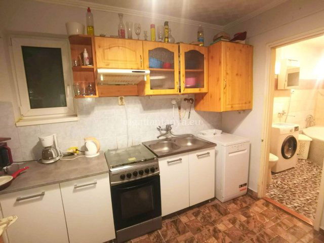 Eladó családi ház, Szentmártonkátán 35 M Ft, 3 szobás