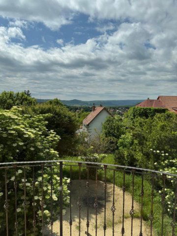 Eladó családi ház, Pilisborosjenőn 190 M Ft, 5+3 szobás