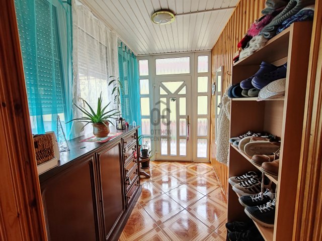 Eladó ikerház, Győrött 72 M Ft, 4 szobás / költözzbe.hu