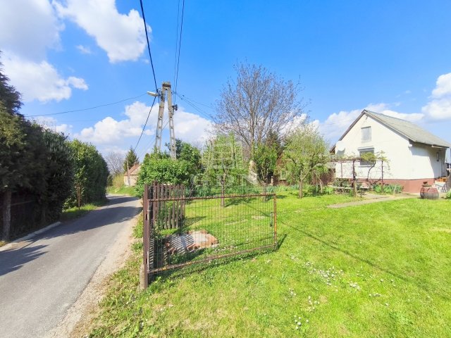 Eladó nyaraló, Zalaegerszegen 17.9 M Ft, 3 szobás