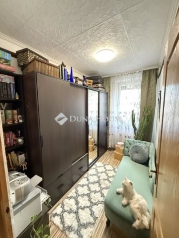 Eladó panellakás, Budapesten, XXI. kerületben 62.99 M Ft