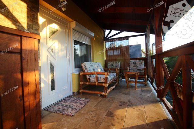 Eladó nyaraló, Soltvadkerten 39.7 M Ft, 4 szobás