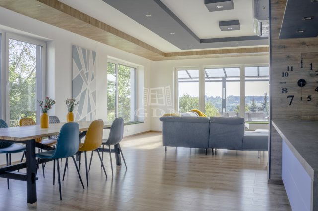 Eladó családi ház, Gödöllőn 279 M Ft, 5 szobás