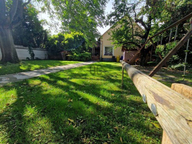 Eladó családi ház, Dunaharasztin 129.5 M Ft, 6 szobás