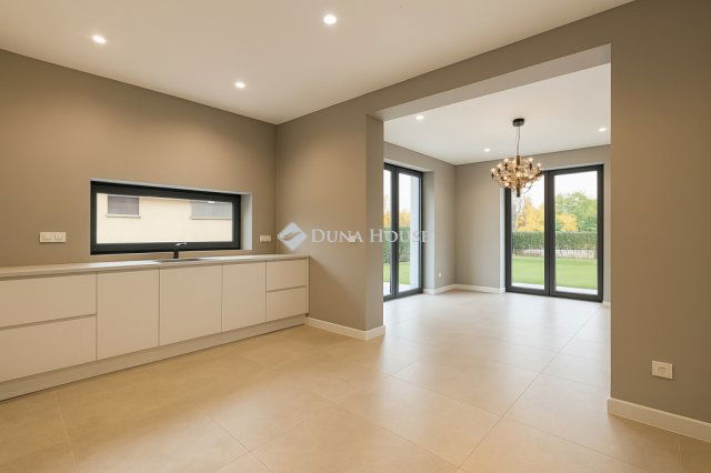 Eladó családi ház, Érden 149 M Ft, 4 szobás