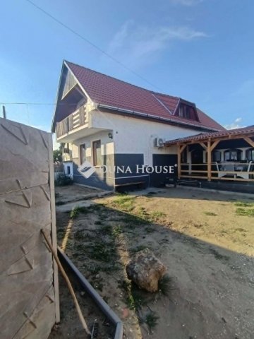 Eladó családi ház, Monoron 84.9 M Ft, 5 szobás
