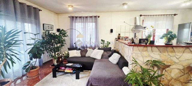 Eladó családi ház, Dunakeszin 519.9 M Ft, 4 szobás