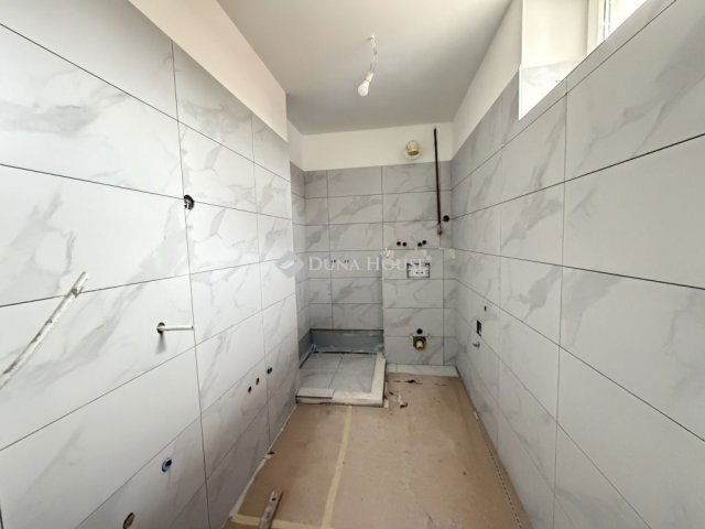 Eladó téglalakás, Budapesten, XX. kerületben 74.9 M Ft, 3 szobás