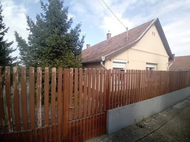 Eladó családi ház, Horton 31.99 M Ft, 3 szobás