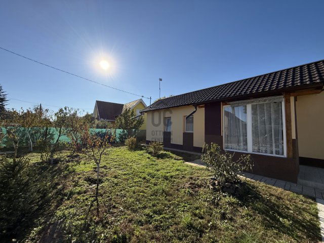 Eladó családi ház, Debrecenben 49 M Ft, 3 szobás