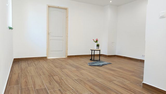 Eladó családi ház, Tokodaltárón 30.7 M Ft, 2 szobás