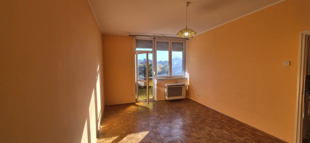 Eladó téglalakás, Debrecenben, Mikszáth Kálmán utcában