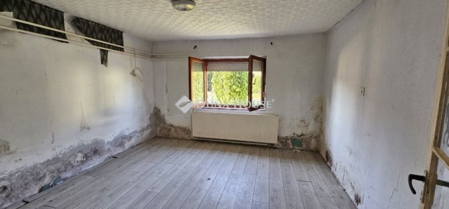 Eladó családi ház, Drávasztárán 8.99 M Ft, 3 szobás
