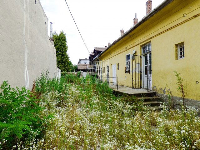 Eladó üzlethelyiség, Budapesten, XVIII. kerületben 59.9 M Ft