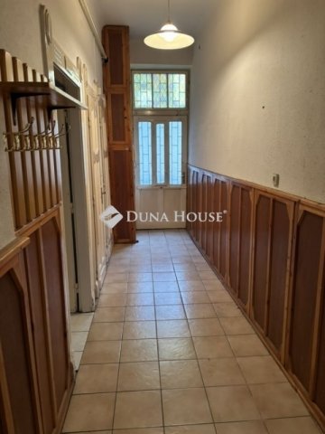 Eladó téglalakás, Budapesten, VII. kerületben 119.5 M Ft