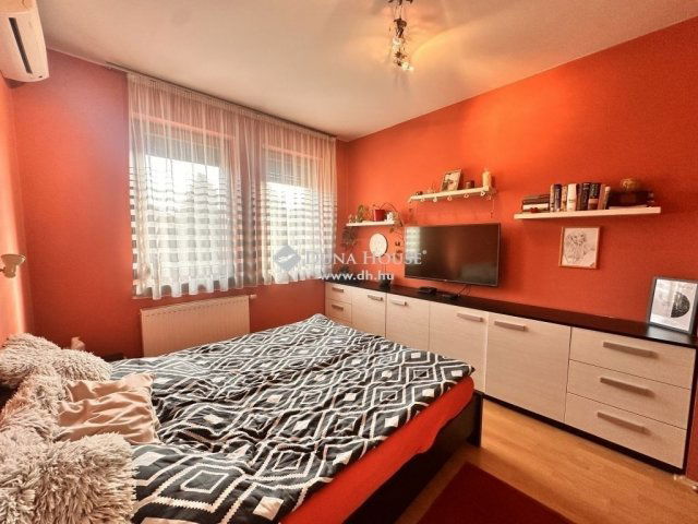 Eladó családi ház, Zalaegerszegen 119.9 M Ft, 4 szobás