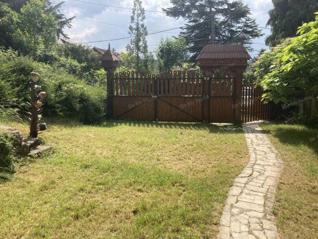 Eladó téglalakás, Visegrádon 150 M Ft, 4 szobás