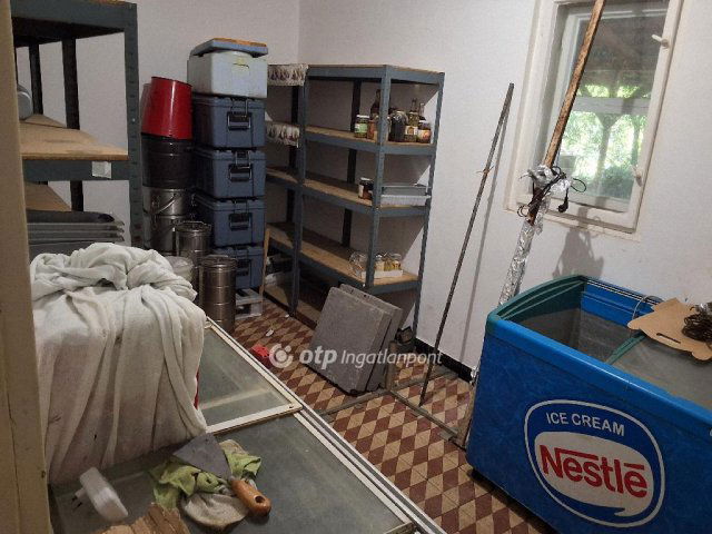 Eladó üzlethelyiség, Monorierdőn 350 M Ft / költözzbe.hu