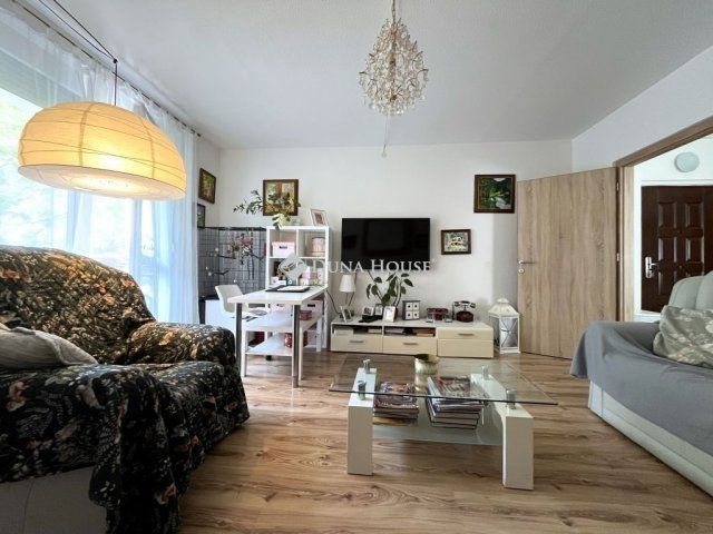 Eladó panellakás, Veszprémben 64 M Ft, 3+1 szobás