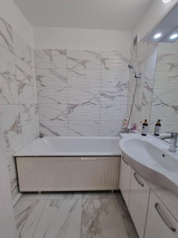 Eladó panellakás, Pápán 44.75 M Ft, 2 szobás