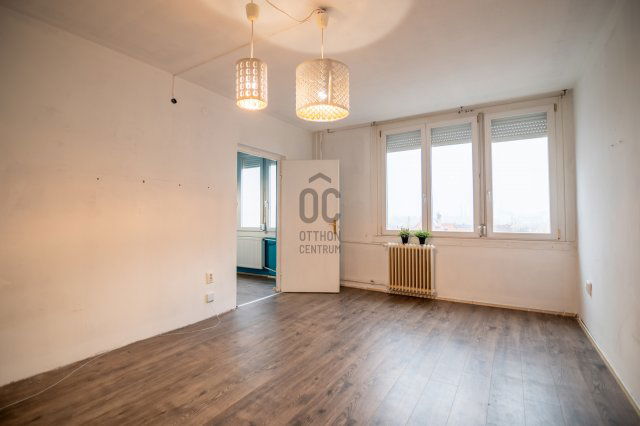 Eladó panellakás, XXII. kerületben, Kossuth Lajos utcában