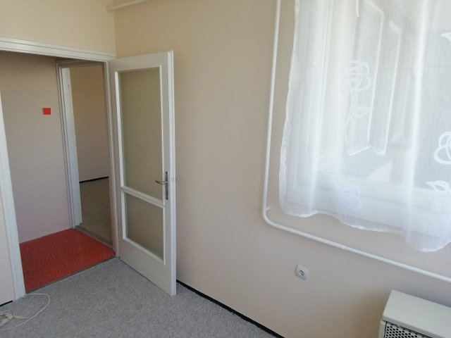 Eladó téglalakás, Cegléden 34.9 M Ft, 2 szobás