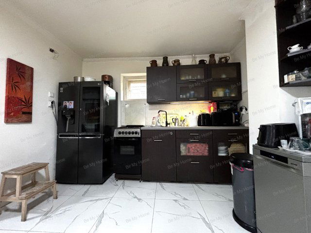 Eladó családi ház, Budakalászon 84.99 M Ft, 4 szobás