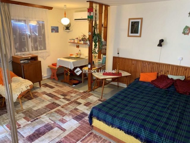 Eladó nyaraló, Gárdonyban 35 M Ft, 1 szobás