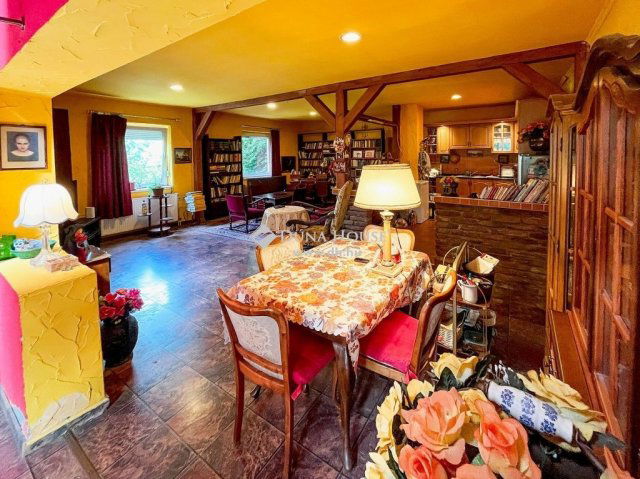 Eladó családi ház, Siófokon 90 M Ft, 7 szobás