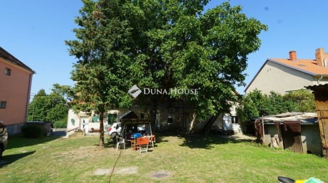 Eladó sorház, Vasváron 31 M Ft, 2 szobás / költözzbe.hu