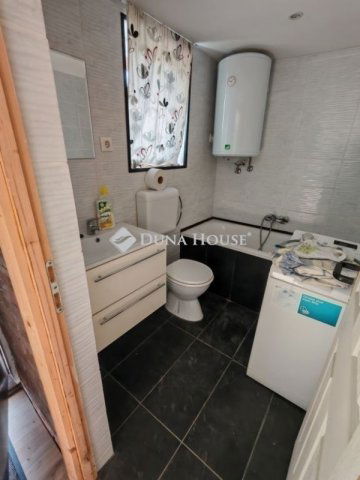 Eladó családi ház, Monoron 24.99 M Ft, 3 szobás