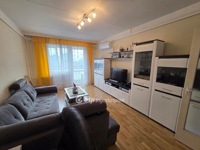 Eladó panellakás, Miskolcon 27.49 M Ft, 2 szobás