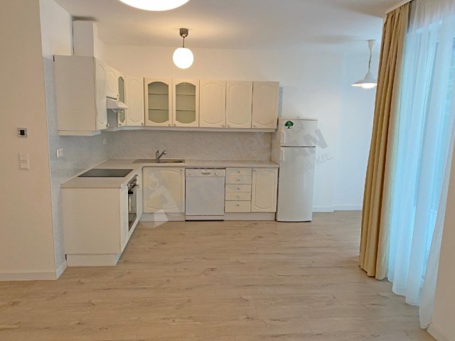 Kiadó téglalakás, albérlet, XI. kerületben, Ulászló utcában