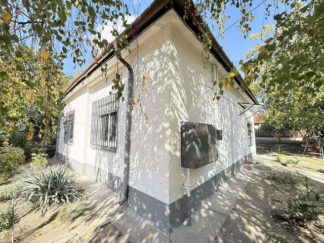 Eladó családi ház, Budapesten, XVI. kerületben 109.9 M Ft