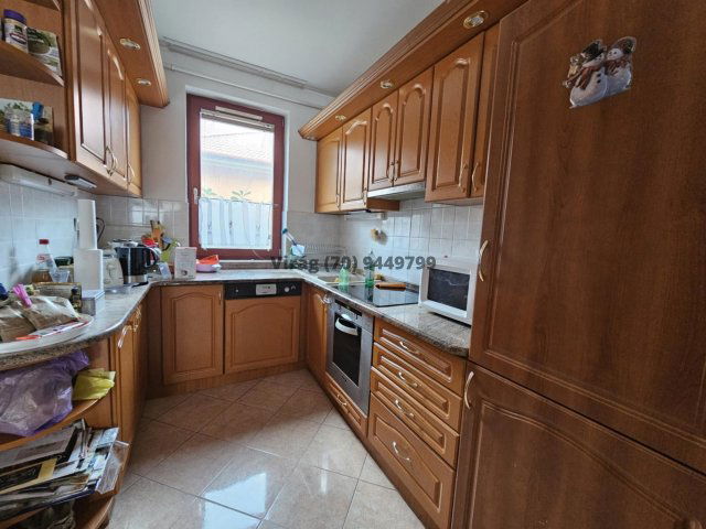 Eladó sorház, Debrecenben, Vág utcában 119 M Ft, 5 szobás