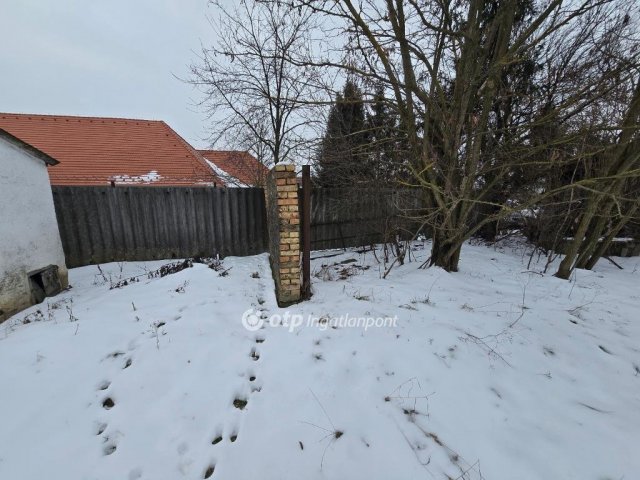 Eladó családi ház, Vaszaron 13.9 M Ft, 2 szobás