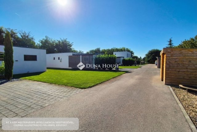 Eladó családi ház, Kecskeméten 575 M Ft, 16 szobás