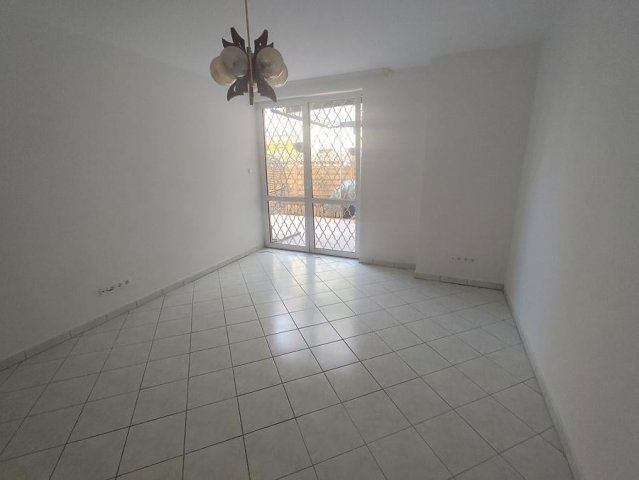 Eladó téglalakás, Budapesten, IV. kerületben, Chinoin utcában