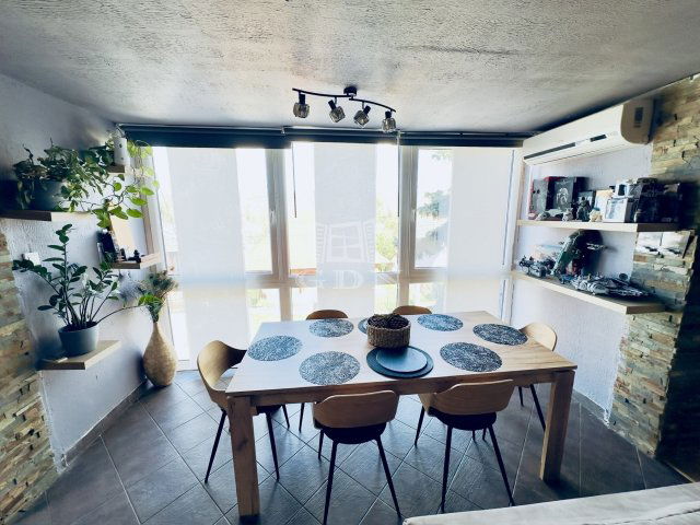 Eladó családi ház, Fóton 125.5 M Ft, 4+3 szobás