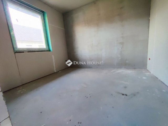 Eladó ikerház, Monoron 57.9 M Ft, 2 szobás / költözzbe.hu