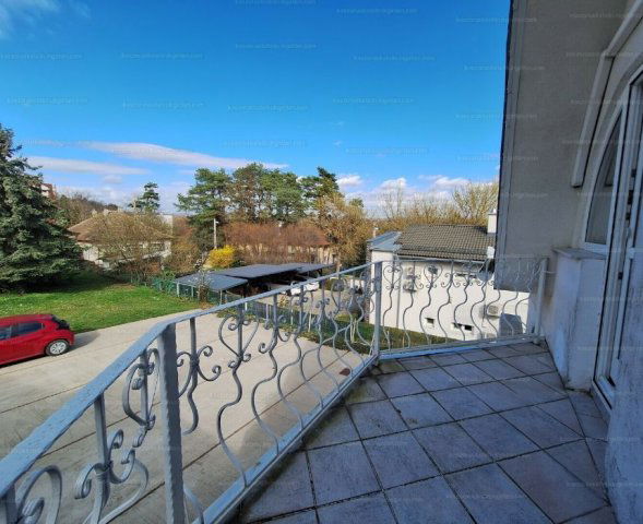 Eladó téglalakás, Hévízen 62.5 M Ft, 2 szobás